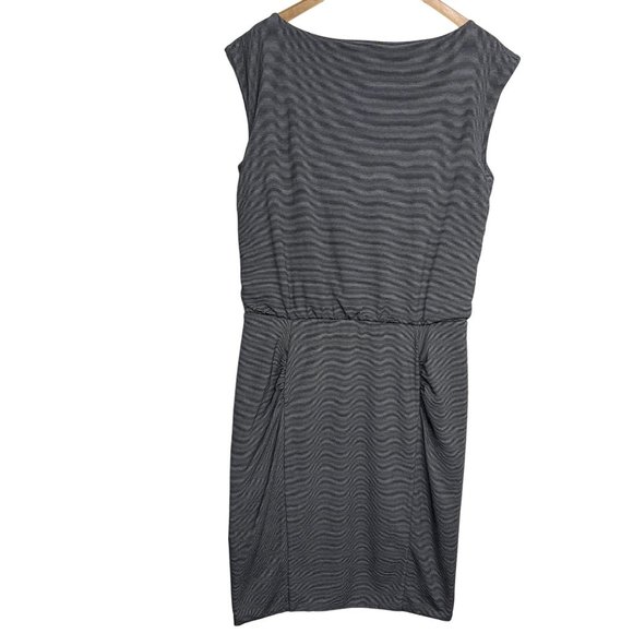 Athleta Westwood Dress Womens Size M Micro Striped Gray Black Ruched Blouson - Picture 2 of 9